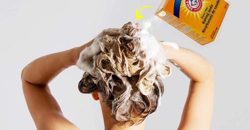 Pourquoi est il bon de mettre du bicarbonate de soude sur les cheveux ?